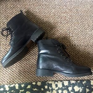 Steve Madden Combat boots